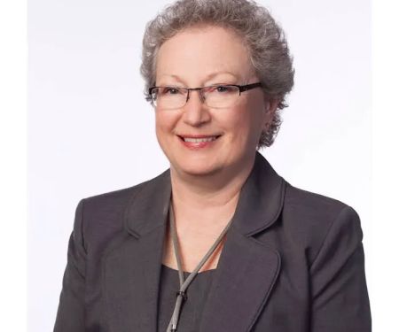 Melanie J Matiasek PC