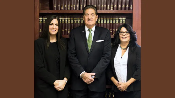 The Law Offices of Christopher D. Edmonds, Ltd. Picture 1