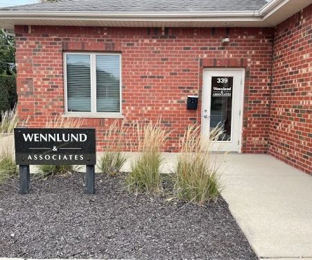 Wennlund & Associates