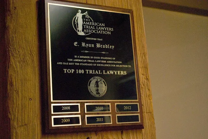 Bradley Law Personal Injury Lawyers Picture 2