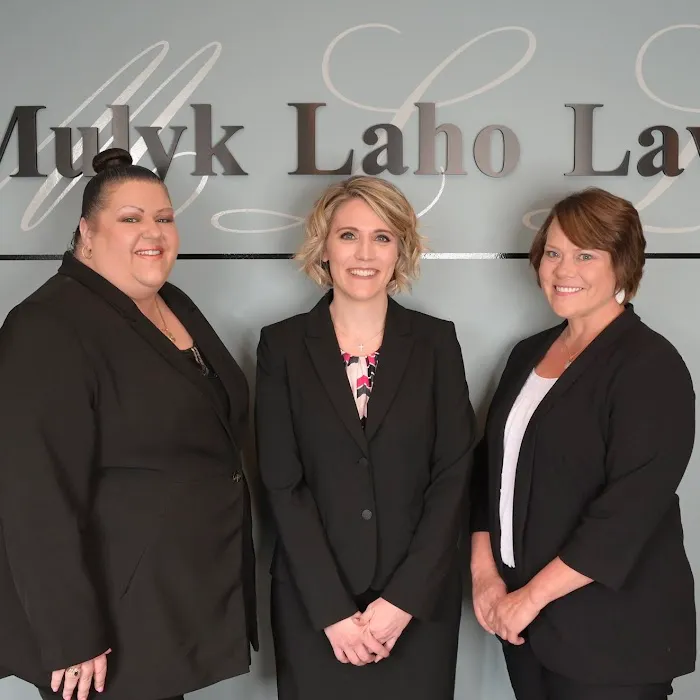 Mulyk Laho Law Picture 2
