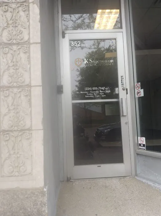 KS South Elgin Closing Attorney Picture 1