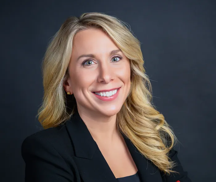 Shana Vitek, Divorce Attorney Picture 1