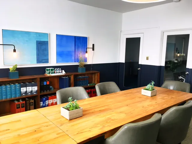 Tobener Ravenscroft - Los Angeles Tenant Lawyers Picture 2
