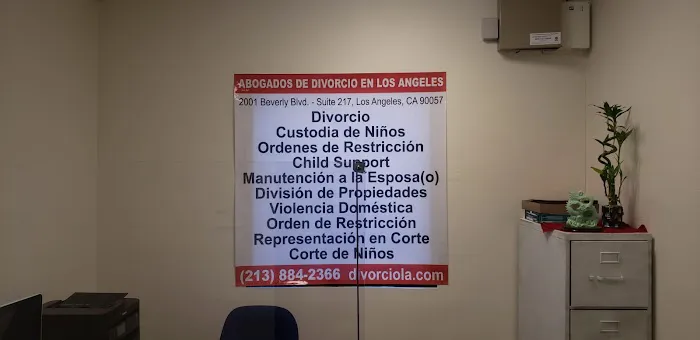 Abogados de Divorcio | Family Law Attorney Picture 1