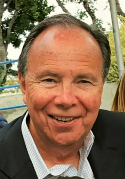 Jan Lawrence Handzlik, APC Picture 1