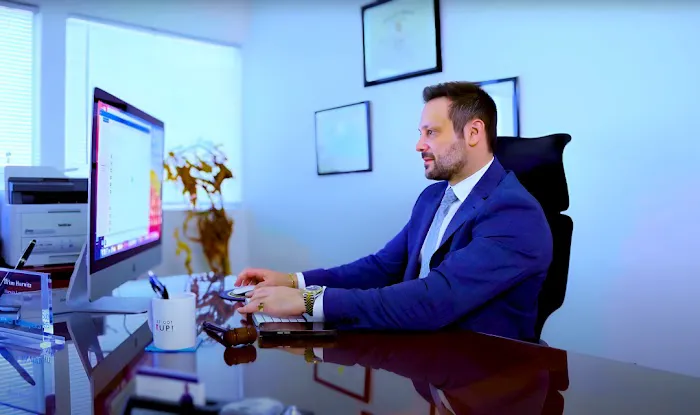 Hurwitz Law Group, Los Angeles Criminal Defense Attorney Picture 2