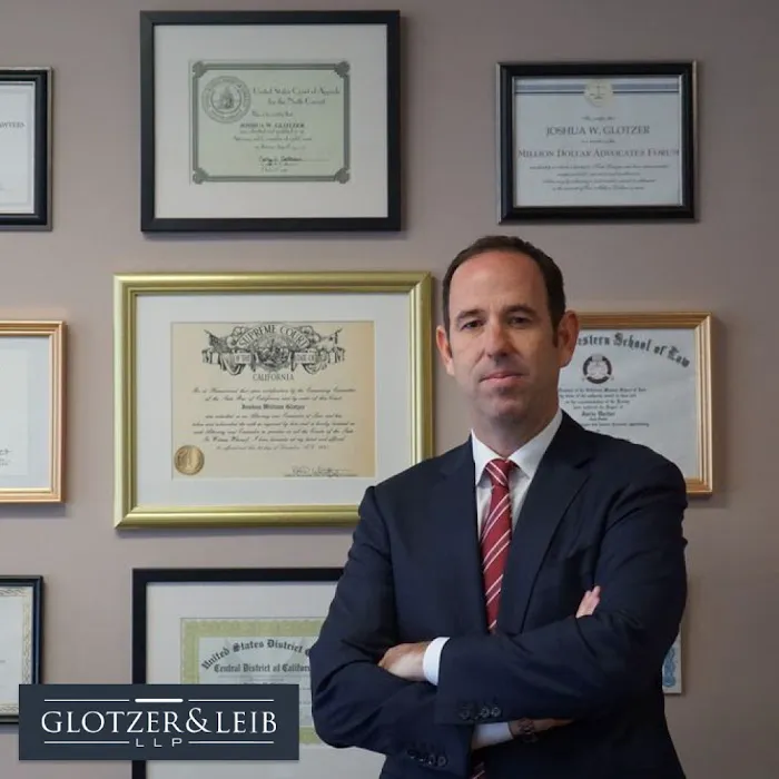 Glotzer & Leib, LLP Picture 8