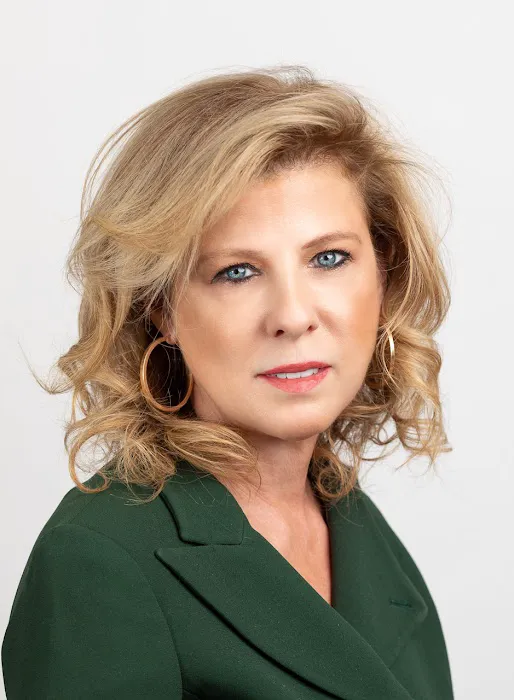 Elise Lampert Attorney at Law Picture 3