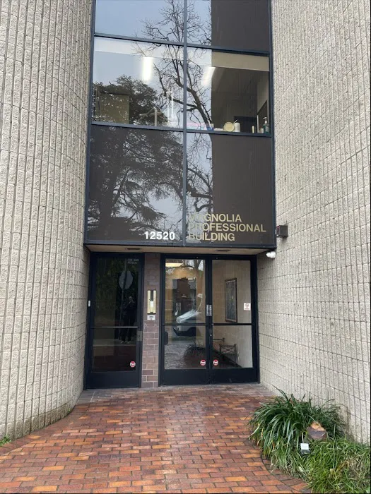 Montes & Associates Attorneys at Law Picture 10
