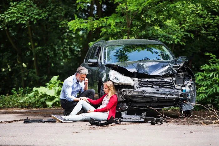The Nielsen Firm, Tus Abogados de Accidentes Picture 1