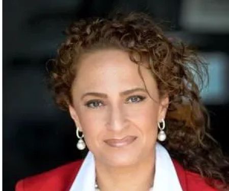 Nikki Jacobson