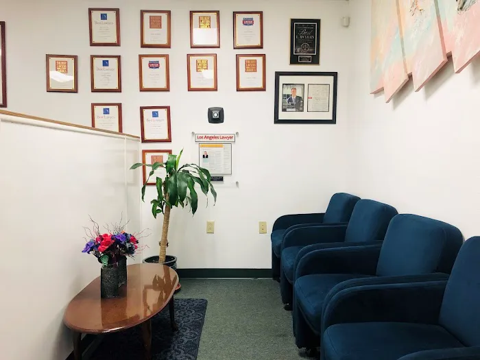 Law Office of Victor D. Nieblas Picture 5