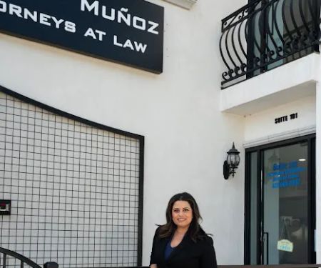 Law Office Of Munoz & Munoz