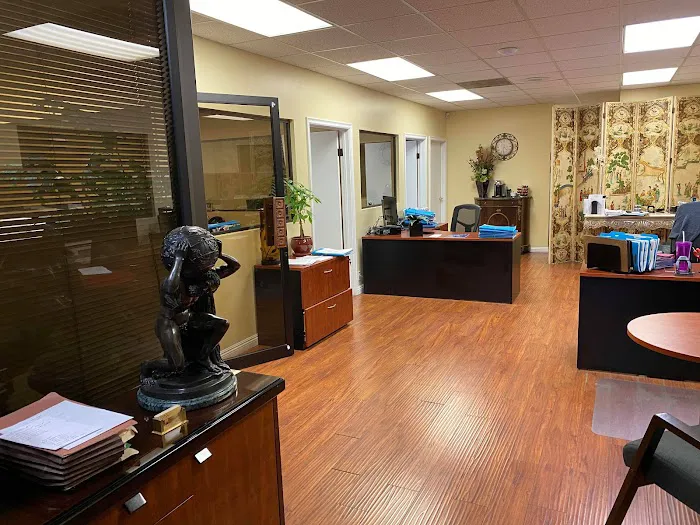 Law Offices Of Gilbert A. Moret Picture 4