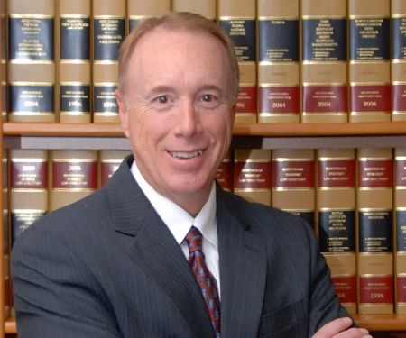 MCIS Lawyers