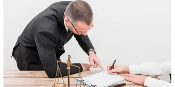 How to Choose the Right Lawyer for Your Case – Expert Legal Advice