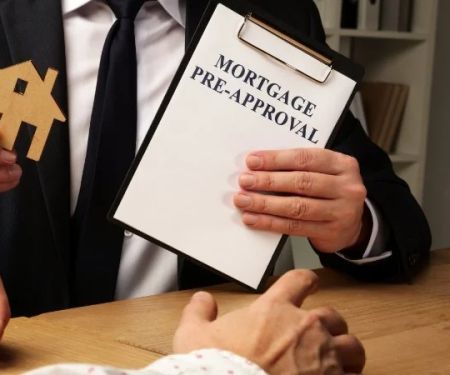How to Avoid Common Legal Mistakes When Buying a Home