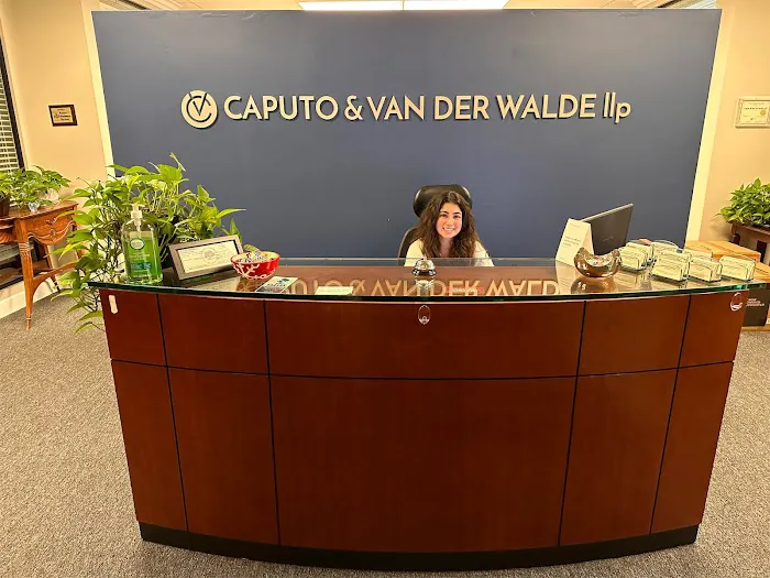 Caputo & Van Der Walde Picture 8