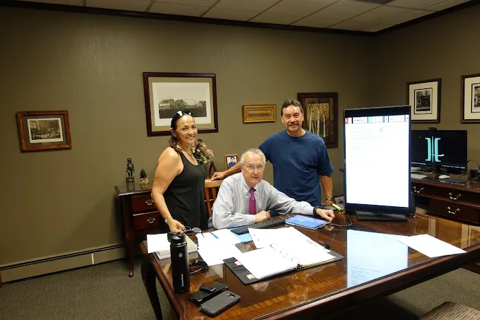 The Law Office of Hollis L. Logue, III Picture 6