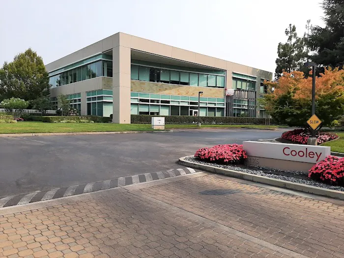 Cooley LLP Picture 2
