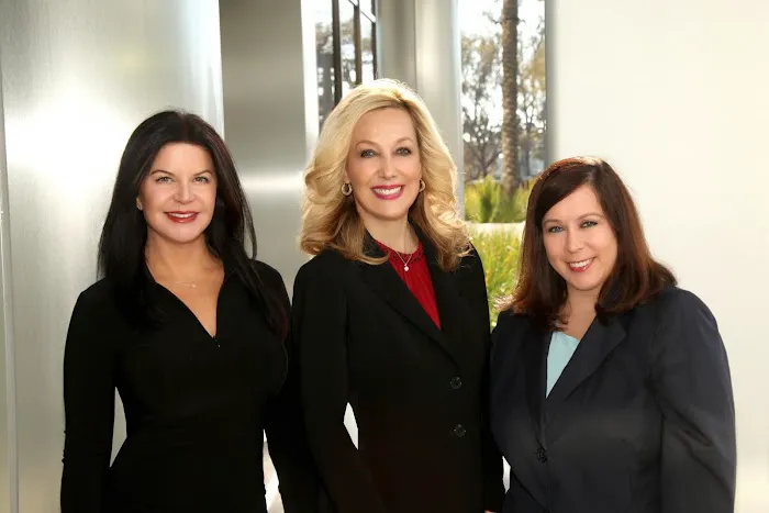 Family Law & Mediation Group Picture 1