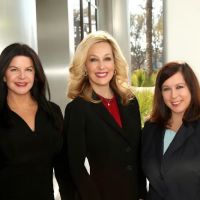 Family Law & Mediation Group ico