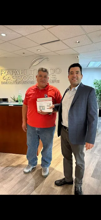 Rafael Tirado & Associates Picture 6