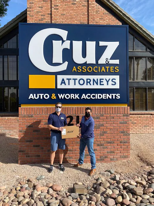Cruz & Associates Picture 5
