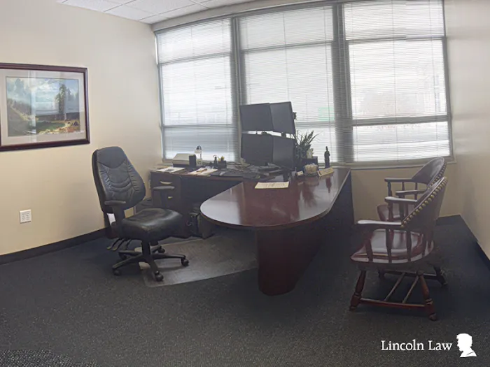 Lincoln Law Picture 7