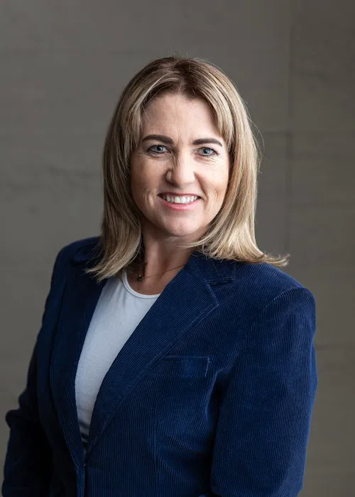 Laura J Hansen, Attorney Picture 7
