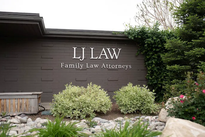 LJ Law Firm Picture 5