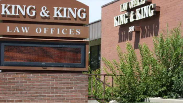 King & King Picture 5