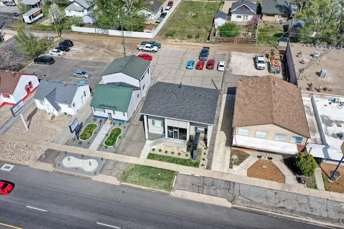 Cardon, Stuart, & Associates Picture 3