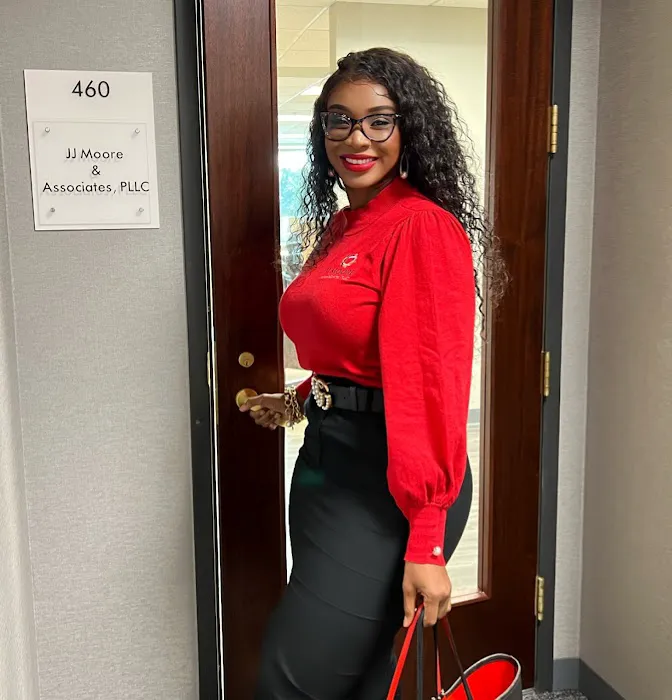 JJ Moore & Associates, PLLC Picture 10