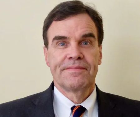 David T Hooper