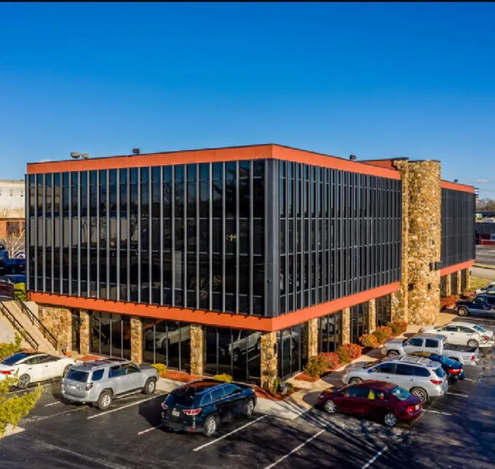 Thomas Bailey & Associates Picture 1