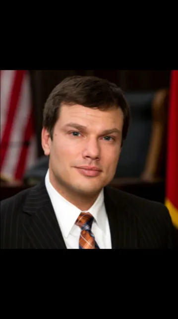 Michael Fort, Attorney Picture 2