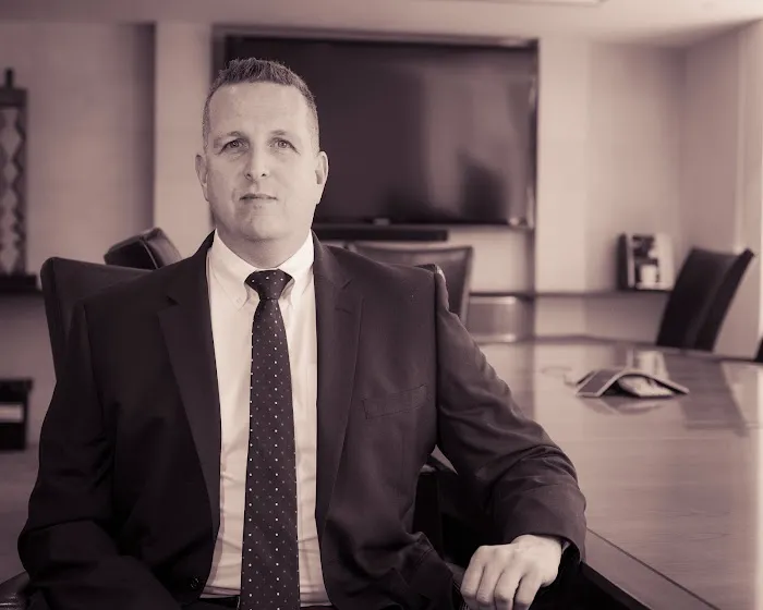 Hans Bruce Fischer PC Attorney Picture 8