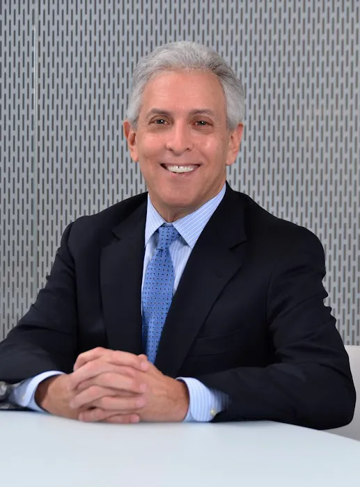 R3M Law, LLP Picture 10