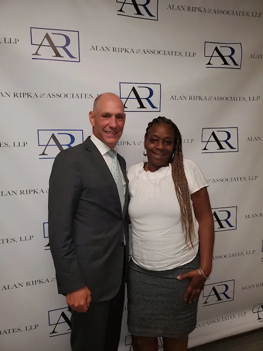 Alan Ripka & Associates, LLP Picture 6