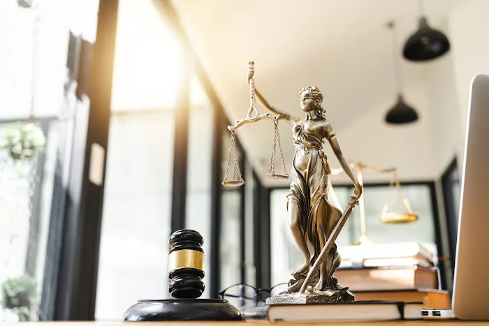 Pulvers, Pulvers & Thompson | Personal Injury & Accident Attorneys in New York Picture 4