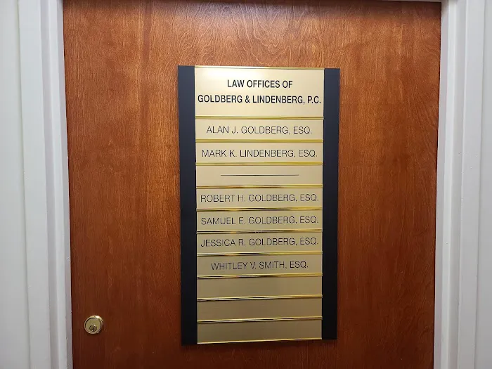 Goldberg & Lindenberg, P.C: Alan J. Goldberg Picture 1