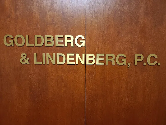 Goldberg & Lindenberg, P.C: Alan J. Goldberg Picture 2