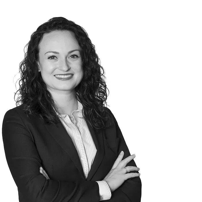 Johanna Rae Hudgens - Winston & Strawn LLP Picture 1