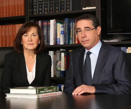 De Caro & Kaplen, LLP