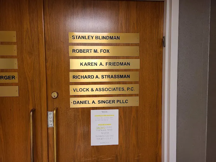 Daniel A Singer Law Office Picture 5