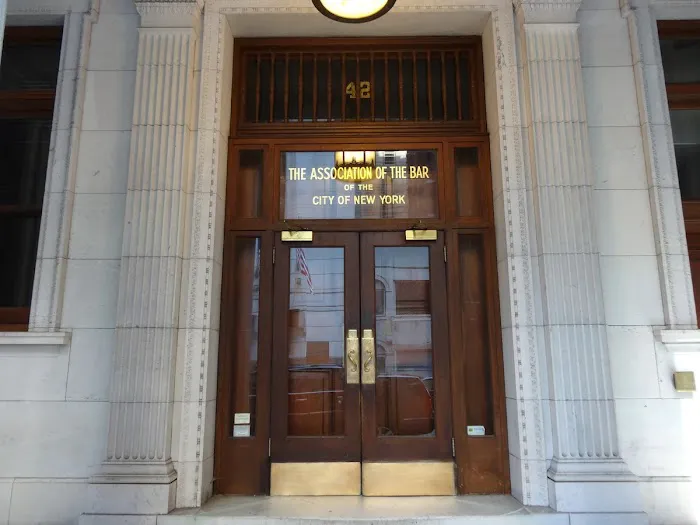 Law Offices of Daniel McGuinness Picture 2