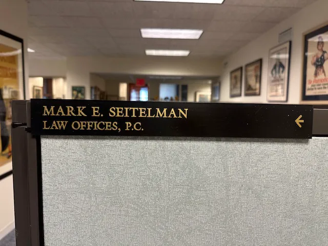 Mark E. Seitelman Law Offices - Accident & Injury Attorneys Picture 7