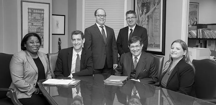 Mark E. Seitelman Law Offices - Accident & Injury Attorneys Picture 10